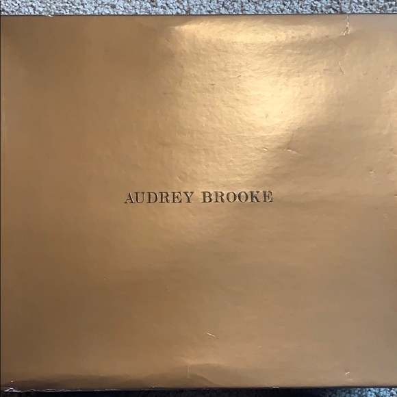 Audrey Brooke Booties - Picture 5 of 6